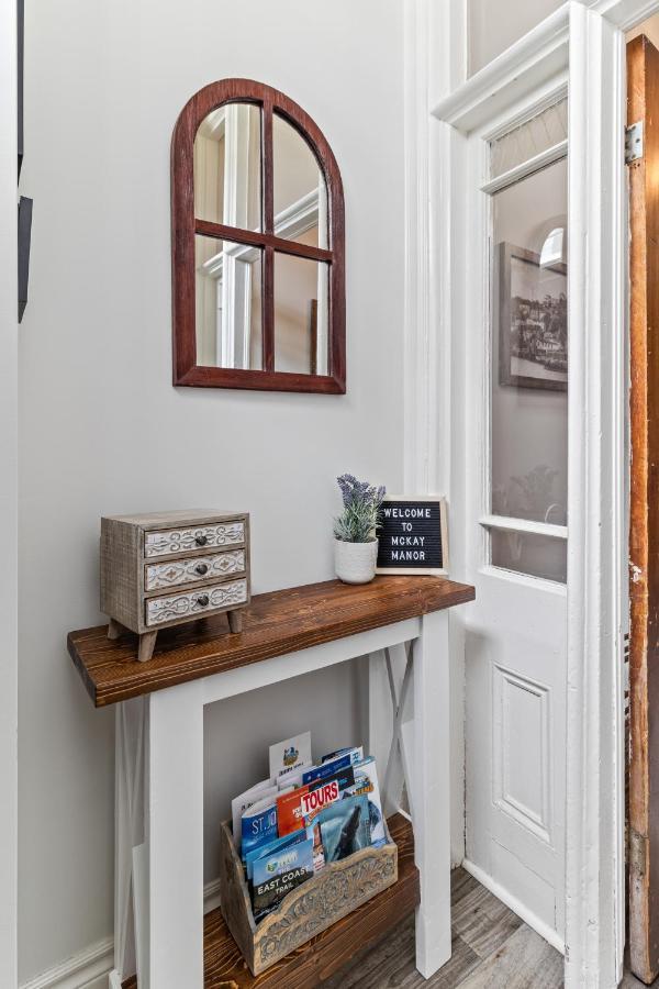Mckay Manor On Duckworth Hotel St. John's Bagian luar foto